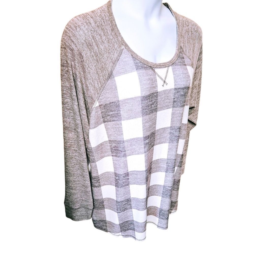 TORRID New Plus Size Super Soft Plush Raglan Plaid Sweatshirt 4X - Picture 5 of 16